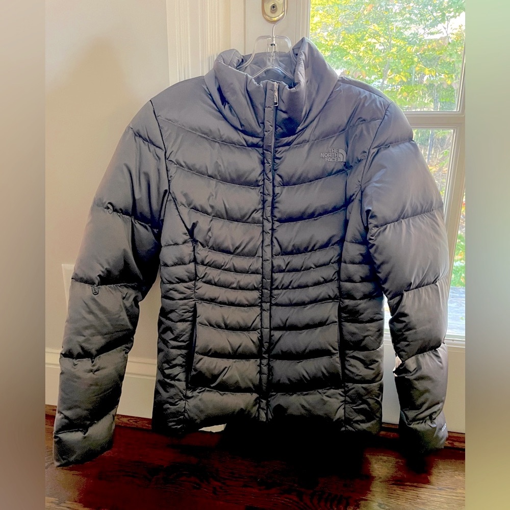 THE NORTH FACE puffer jacket coat
